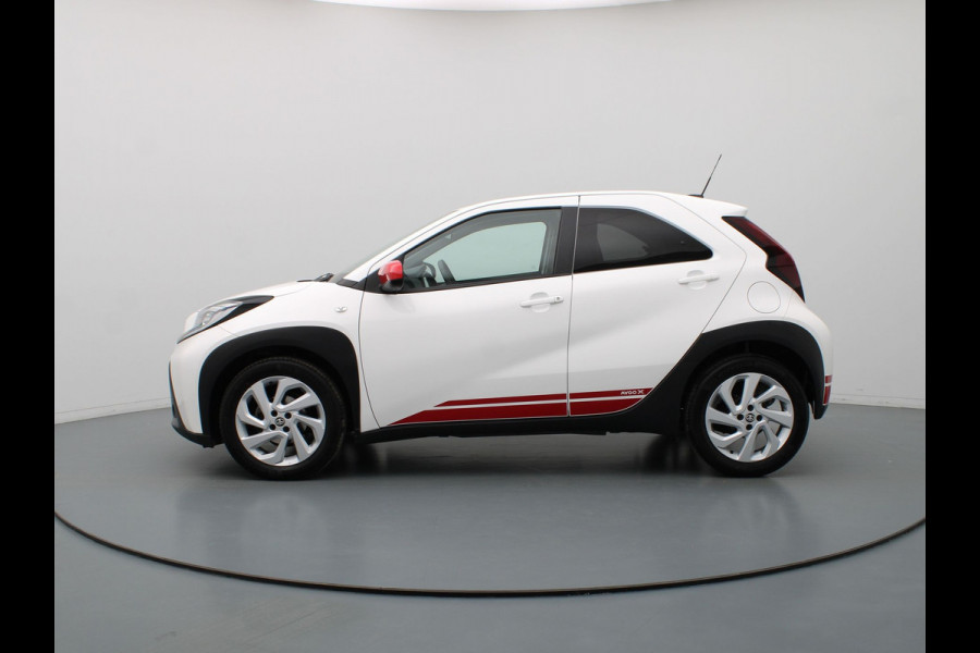Toyota Aygo X 1.0 VVT-i MT first Adapt. Cruise | Camera | Climate | Carplay | 17" Velgen