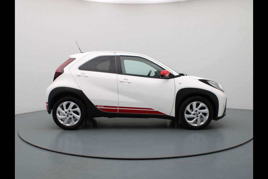 Toyota Aygo X 1.0 VVT-i MT first Adapt. Cruise | Camera | Climate | Carplay | 17" Velgen