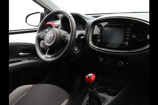 Toyota Aygo X 1.0 VVT-i MT first Adapt. Cruise | Camera | Climate | Carplay | 17" Velgen