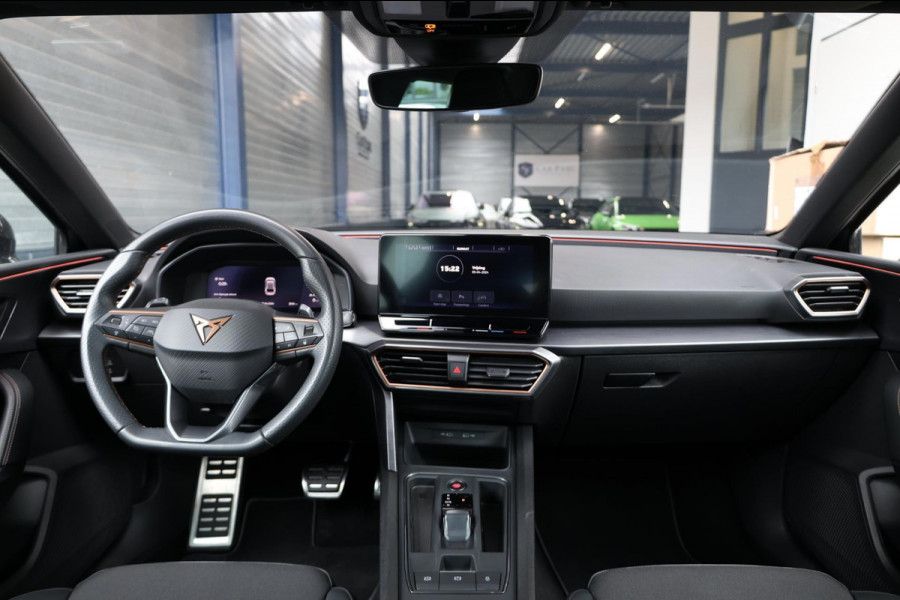CUPRA LEON SP 2.0 TSI VZ 4Drive 310+PK VIRTUAL/SFEER/PANO/LEER+S.VERWARMING/19"/PDC/ACC/ECC/12 MDN GARANTIE!