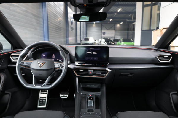 CUPRA LEON SP 2.0 TSI VZ 4Drive 310+PK VIRTUAL/SFEER/PANO/LEER+S.VERWARMING/19"/PDC/ACC/ECC/12 MDN GARANTIE!