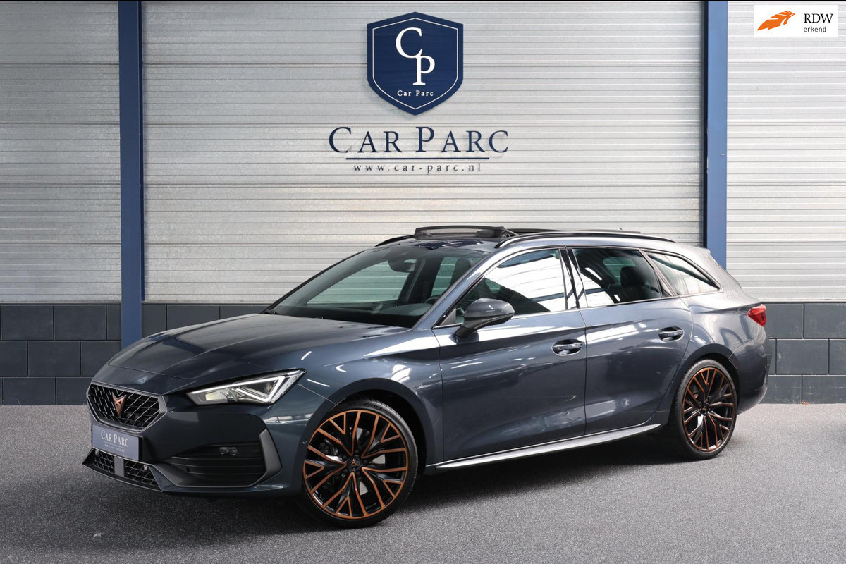 CUPRA LEON SP 2.0 TSI VZ 4Drive 310+PK VIRTUAL/SFEER/PANO/LEER+S.VERWARMING/19"/PDC/ACC/ECC/12 MDN GARANTIE! CUPRA LEON SP 2.0 TSI VZ 4Drive 310+PK VIRTUAL/SFEER/PANO/LEER+S.VERWARMING/19"/PDC/ACC/ECC/12 MDN GARANTIE!