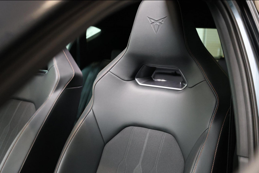 CUPRA LEON SP 2.0 TSI VZ 4Drive 310+PK VIRTUAL/SFEER/PANO/LEER+S.VERWARMING/19"/PDC/ACC/ECC/12 MDN GARANTIE!