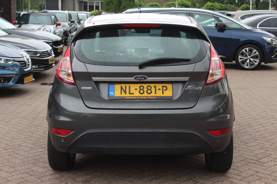 Ford Fiesta 1.0 EcoBoost Titanium Navigatie / Parkeerhulp achter / Bluetooth / 15'' / Cruise Control