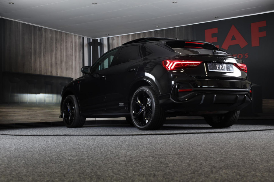 Audi Q3 Sportback 45 TFSI e S Line Competition / Acc / Lane Assist / Dode Hoek Detectie / Open Pano / Led / Virtual Cockpit / Pdc