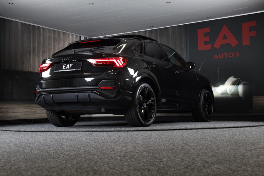 Audi Q3 Sportback 45 TFSI e S Line Competition / Acc / Lane Assist / Dode Hoek Detectie / Open Pano / Led / Virtual Cockpit / Pdc