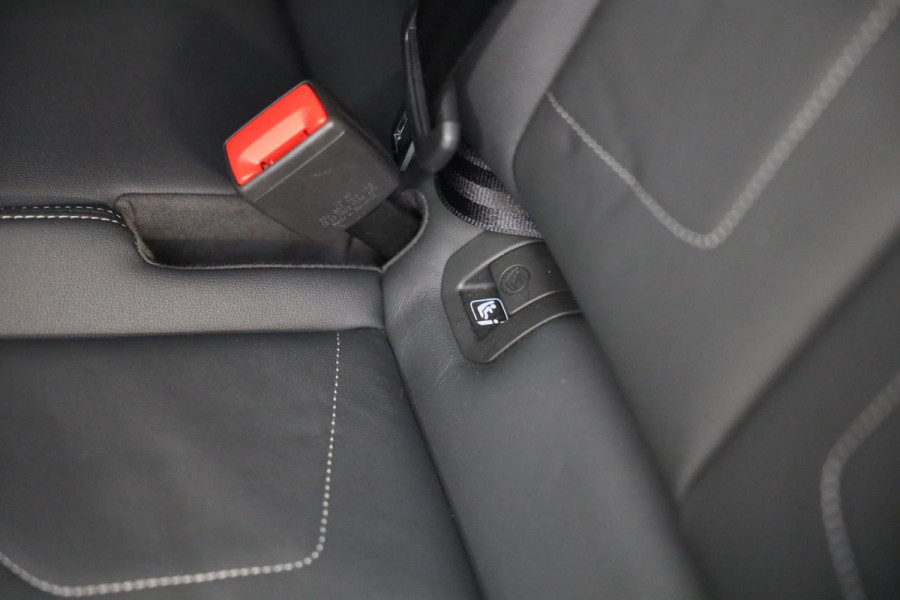Audi Q3 Sportback 45 TFSI e S Line Competition / Acc / Lane Assist / Dode Hoek Detectie / Open Pano / Led / Virtual Cockpit / Pdc