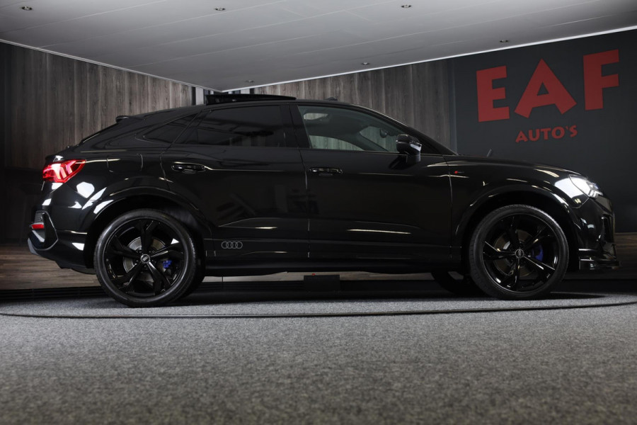 Audi Q3 Sportback 45 TFSI e S Line Competition / Acc / Lane Assist / Dode Hoek Detectie / Open Pano / Led / Virtual Cockpit / Pdc