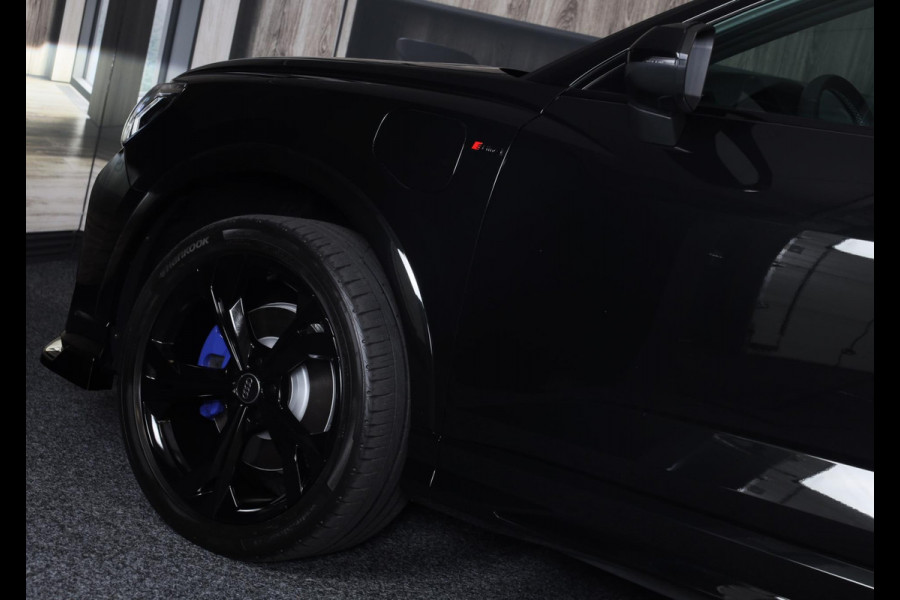 Audi Q3 Sportback 45 TFSI e S Line Competition / Acc / Lane Assist / Dode Hoek Detectie / Open Pano / Led / Virtual Cockpit / Pdc