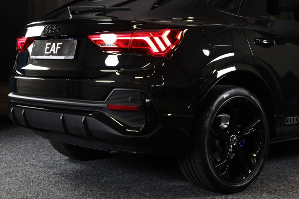Audi Q3 Sportback 45 TFSI e S Line Competition / Acc / Lane Assist / Dode Hoek Detectie / Open Pano / Led / Virtual Cockpit / Pdc