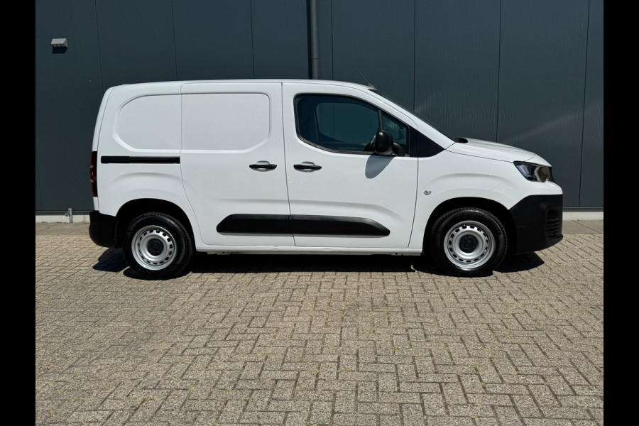Peugeot Partner 1.5 * 3zits * Airco * Cruise * PDC a *