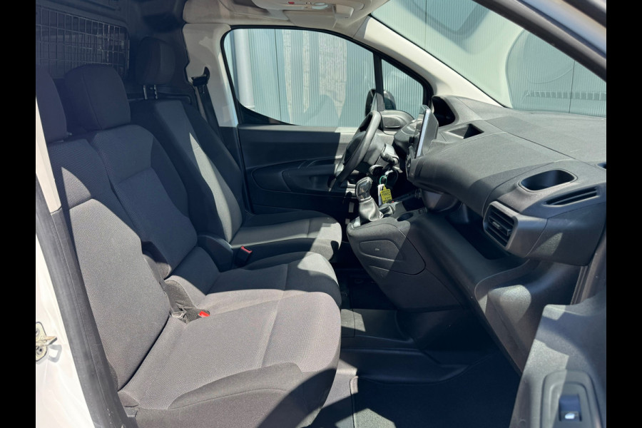 Peugeot Partner 1.5 * 3zits * Airco * Cruise * PDC a *