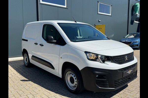 Peugeot Partner 1.5 * 3zits * Airco * Cruise * PDC a *