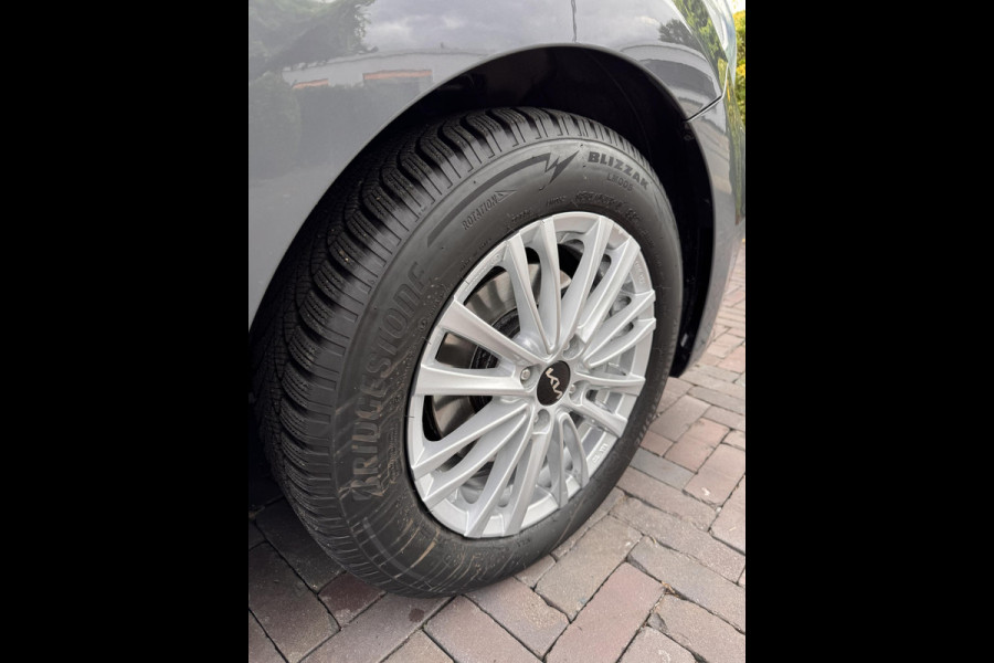 Kia Rio 1.0 T-GDi MHEV DynamicLine GT LineAirco Clima Cruise Leer/Stof Schuif/Kantel dak