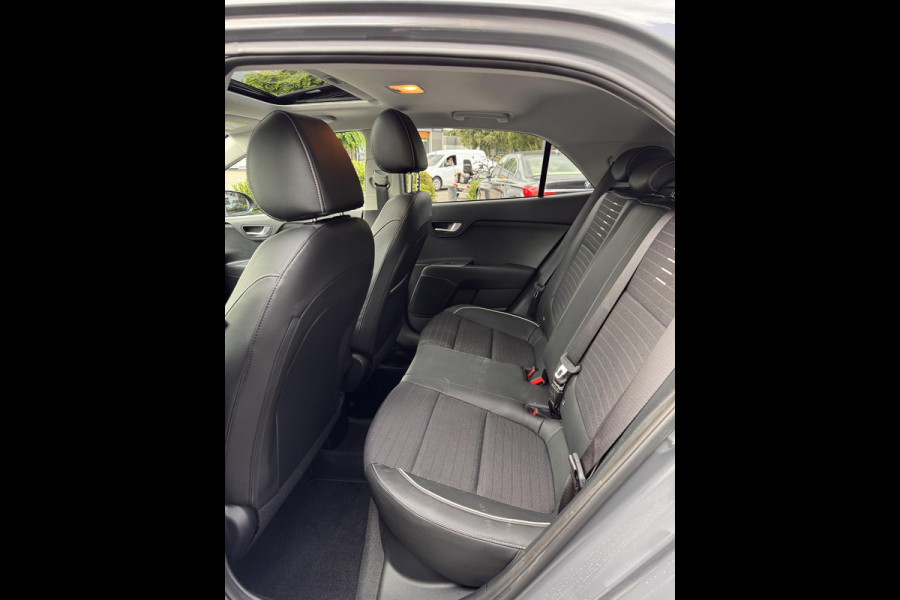 Kia Rio 1.0 T-GDi MHEV DynamicLine GT LineAirco Clima Cruise Leer/Stof Schuif/Kantel dak