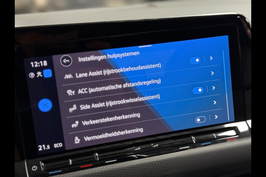 Volkswagen Golf 1.4 eHybrid GTE | 245 pk| HUD |ACC | Camera | CarPlay | Sfeerverlichting