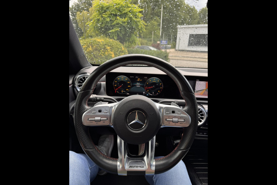 Mercedes-Benz A-Klasse 250 Premium Plus AMG Panoramadak Widescreen Adapt. Cruise Ambient