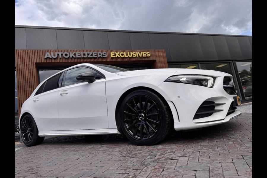 Mercedes-Benz A-Klasse 250 Premium Plus AMG Panoramadak Widescreen Adapt. Cruise Ambient