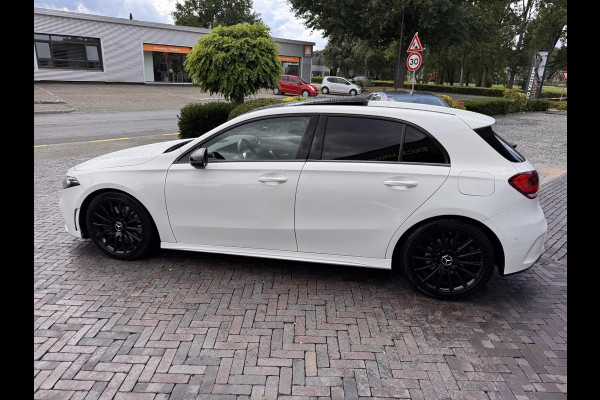 Mercedes-Benz A-Klasse 250 Premium Plus AMG Panoramadak Widescreen Adapt. Cruise Ambient