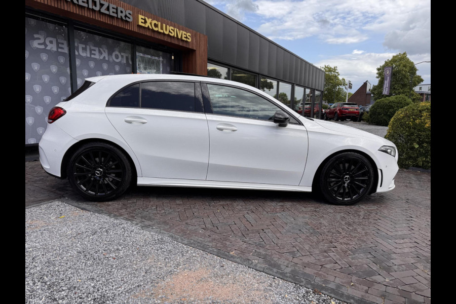 Mercedes-Benz A-Klasse 250 Premium Plus AMG Panoramadak Widescreen Adapt. Cruise Ambient