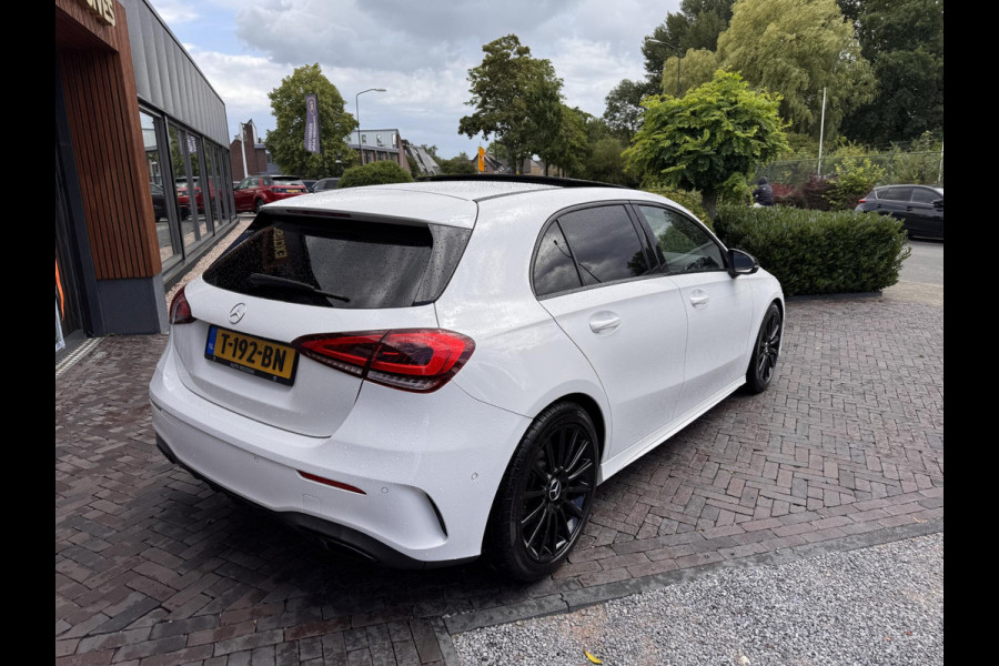 Mercedes-Benz A-Klasse 250 Premium Plus AMG Panoramadak Widescreen Adapt. Cruise Ambient