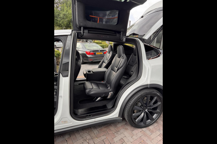 Tesla Model X 100D 6p. Autopilot Carbon Leer 6x Stoelverw. Trekhaak 22''LM