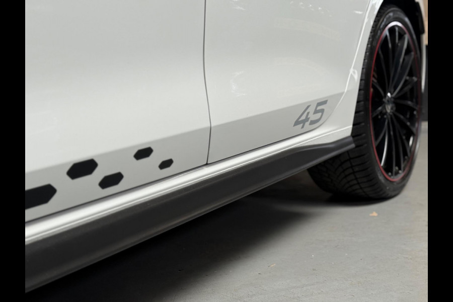 Volkswagen Golf 2.0 TSI GTI Clubsport 45 Jahre Edition | Akra | Pano | Camera | Keyless | Sfeerverlichting