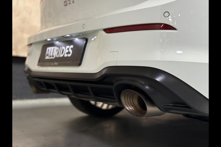 Volkswagen Golf 2.0 TSI GTI Clubsport 45 Jahre Edition | Akra | Pano | Camera | Keyless | Sfeerverlichting