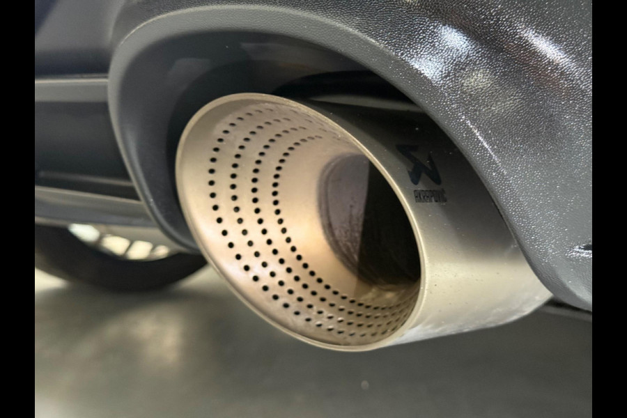 Volkswagen Golf 2.0 TSI GTI Clubsport 45 Jahre Edition | Akra | Pano | Camera | Keyless | Sfeerverlichting