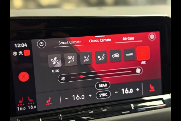Volkswagen Golf 2.0 TSI GTI Clubsport 45 Jahre Edition | Akra | Pano | Camera | Keyless | Sfeerverlichting
