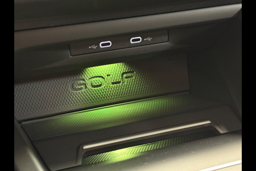 Volkswagen Golf 2.0 TSI GTI Clubsport 45 Jahre Edition | Akra | Pano | Camera | Keyless | Sfeerverlichting
