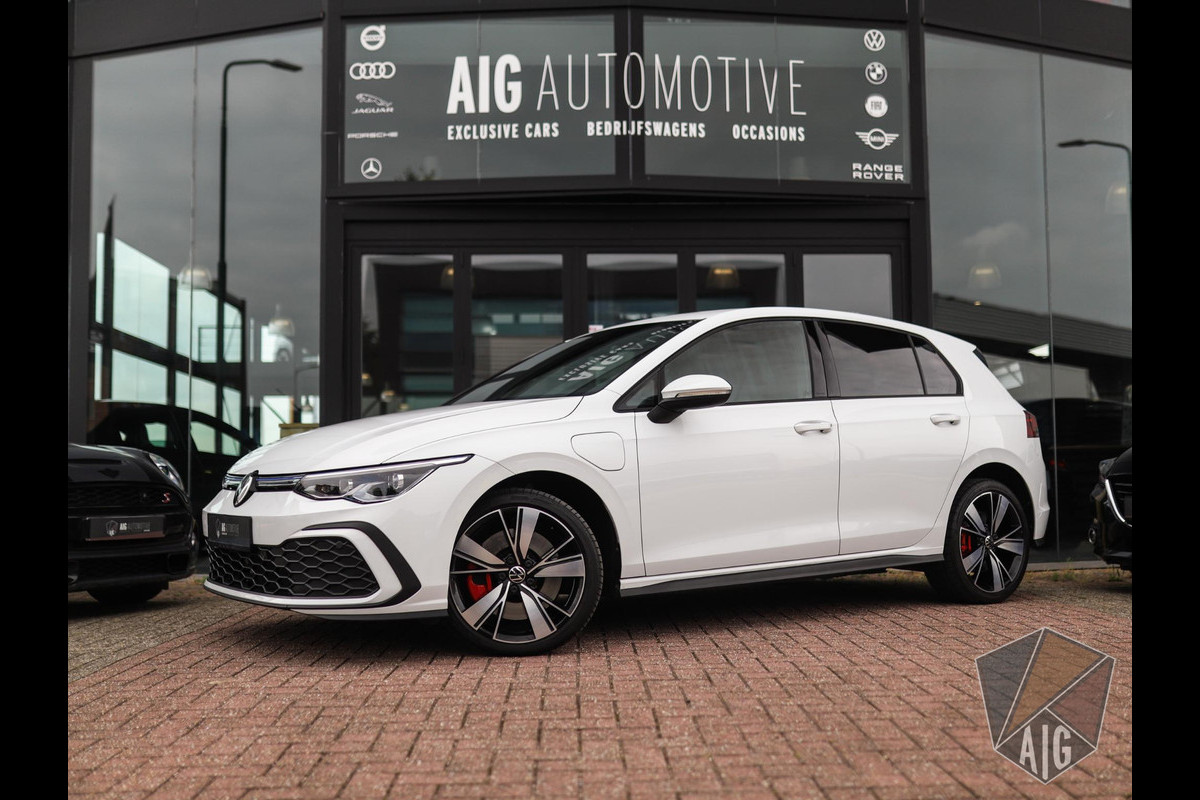 Volkswagen Golf 1.4 eHybrid GTE | Stoel/Stuurverw. | Carplay | ACC | PDC | 3-Zone Airco Volkswagen Golf 1.4 eHybrid GTE | Stoel/Stuurverw. | Carplay | ACC | PDC | 3-Zone Airco