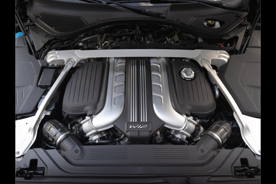 Bentley Flying Spur 6.0 W12 Speed - 1-Hand - Touring Spec - 4-Seater - Naim Audio - Full PPF
