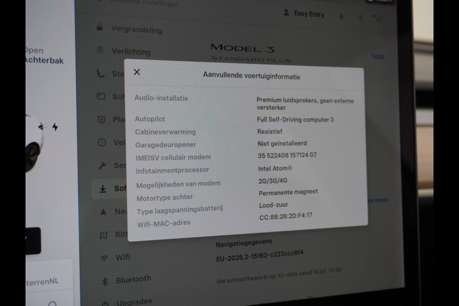 Tesla Model 3 RWD SR+ 60kWh 325PK Lmv 19" AutoPilot Leder PanoDak Adaptive-Cruise Lmv Camera's Elektr.-Stuur+Stoelen+Spiegels+Geheugen+Easy-En Navi LED Comfortstoelen ACC DAB Keyless en Voorverwarmen interieur via App One-Pedal-Drive Origineel Nederlandse auto 1e Eigenaar Garantie Accu/Motor tot 14-12-2027 max 160.000km 1.584kg licht!
