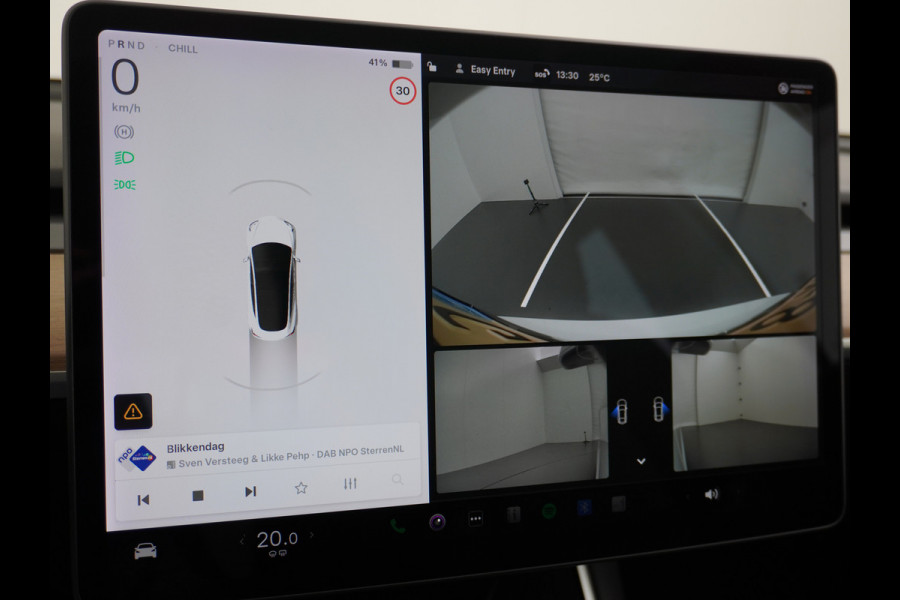 Tesla Model 3 RWD SR+ 60kWh 325PK Lmv 19" AutoPilot Leder PanoDak Adaptive-Cruise Lmv Camera's Elektr.-Stuur+Stoelen+Spiegels+Geheugen+Easy-En Navi LED Comfortstoelen ACC DAB Keyless en Voorverwarmen interieur via App One-Pedal-Drive Origineel Nederlandse auto 1e Eigenaar Garantie Accu/Motor tot 14-12-2027 max 160.000km 1.584kg licht!