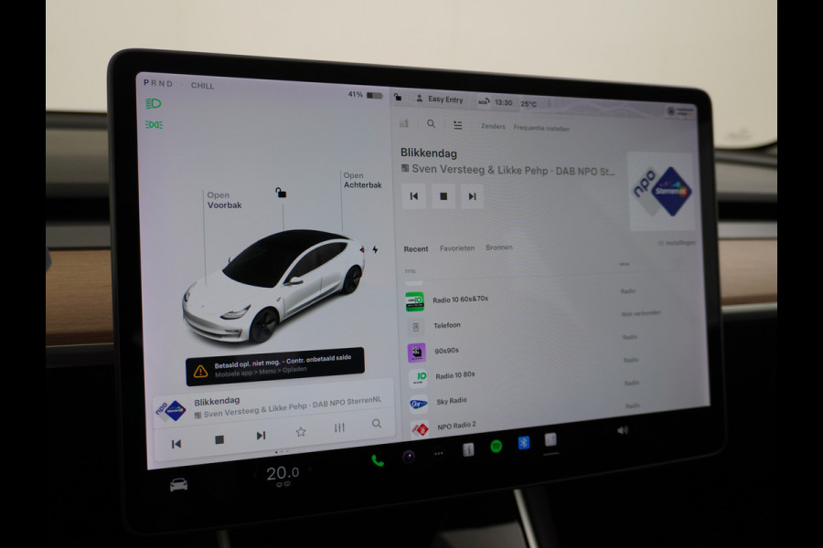 Tesla Model 3 RWD SR+ 60kWh 325PK Lmv 19" AutoPilot Leder PanoDak Adaptive-Cruise Lmv Camera's Elektr.-Stuur+Stoelen+Spiegels+Geheugen+Easy-En Navi LED Comfortstoelen ACC DAB Keyless en Voorverwarmen interieur via App One-Pedal-Drive Origineel Nederlandse auto 1e Eigenaar Garantie Accu/Motor tot 14-12-2027 max 160.000km 1.584kg licht!