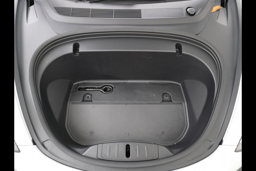 Tesla Model 3 RWD SR+ 60kWh 325PK Lmv 19" AutoPilot Leder PanoDak Adaptive-Cruise Lmv Camera's Elektr.-Stuur+Stoelen+Spiegels+Geheugen+Easy-En Navi LED Comfortstoelen ACC DAB Keyless en Voorverwarmen interieur via App One-Pedal-Drive Origineel Nederlandse auto 1e Eigenaar Garantie Accu/Motor tot 14-12-2027 max 160.000km 1.584kg licht!