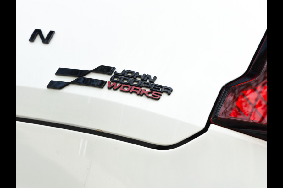 MINI Countryman 2.0 JCW ALL4 John Cooper Works - Pakket XL - Pano - Driving Ass Prof