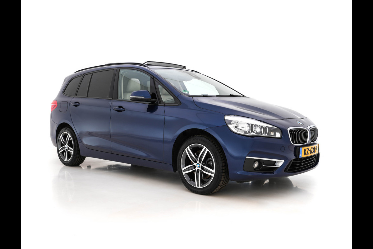 BMW 2 Serie Gran Tourer 218D High Executive Luxury-Line 7-Pers Aut. *PANO | NAVI-FULLMAP | LUXURY-LEATHER | FULL-LED | ECC | KEYLESS | HEATED-COMFORTSEATS | SHIFT-PADDLES | AMBIENT-LIGHT | CAMERA | HEAD UP | PDC | TOWBAR | 17"ALU* BMW 2 Serie Gran Tourer 218D High Executive Luxury-Line 7-Pers Aut. *PANO | NAVI-FULLMAP | LUXURY-LEATHER | FULL-LED | ECC | KEYLESS | HEATED-COMFORTSEATS | SHIFT-PADDLES | AMBIENT-LIGHT | CAMERA | HEAD UP | PDC | TOWBAR | 17"ALU*