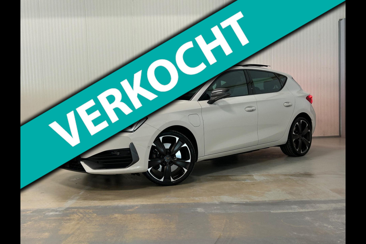 CUPRA Leon 1.4 e-Hybrid VZ Performance | PANO | AMBIANCE | ACC | VOL OPTIES CUPRA Leon 1.4 e-Hybrid VZ Performance | PANO | AMBIANCE | ACC | VOL OPTIES