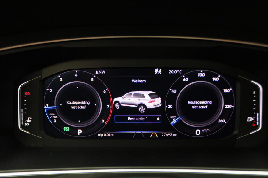 Volkswagen Tiguan 1.5 TSI DSG Highline Business R Panoramadak, Virtual Cockpit, ACC, Apple Carplay, LED, Trekhaak