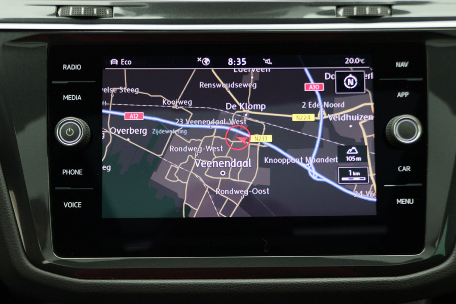 Volkswagen Tiguan 1.5 TSI DSG Highline Business R Panoramadak, Virtual Cockpit, ACC, Apple Carplay, LED, Trekhaak