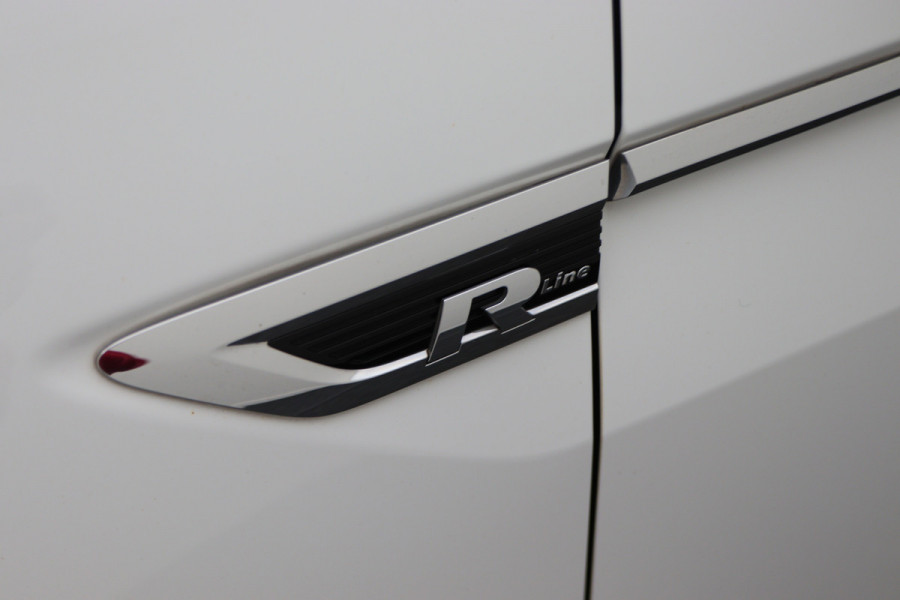 Volkswagen Tiguan 1.5 TSI DSG Highline Business R Panoramadak, Virtual Cockpit, ACC, Apple Carplay, LED, Trekhaak