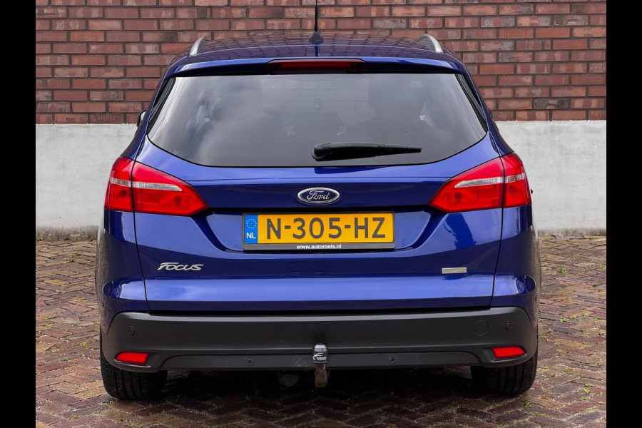 Ford FOCUS Wagon 1.0 Titanium / 125 PK / Trekhaak / Navigatie / Climate Control / Stoel + Stuurverwarming / Park Pilot