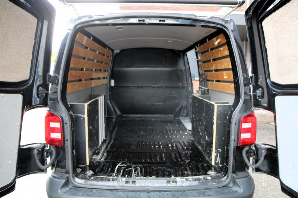 Volkswagen Transporter 2.0 TDI L2H1 Trendline / Imperiaal / App connect / Cruise / PDC