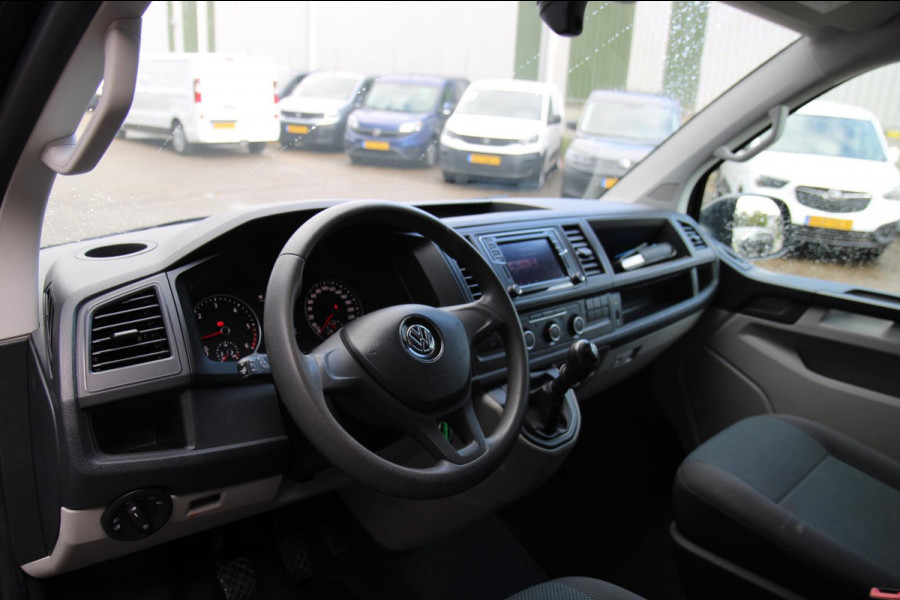 Volkswagen Transporter 2.0 TDI L2H1 Trendline / Imperiaal / App connect / Cruise / PDC