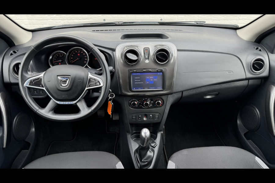 Dacia Sandero 0.9 TCe SL Stepway Dealer onderhouden 1e eigenaar Cruise control Airco DAB Navigatie