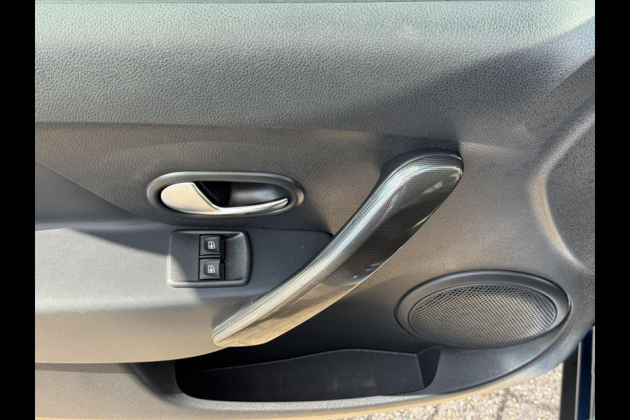 Dacia Sandero 0.9 TCe SL Stepway Dealer onderhouden 1e eigenaar Cruise control Airco DAB Navigatie