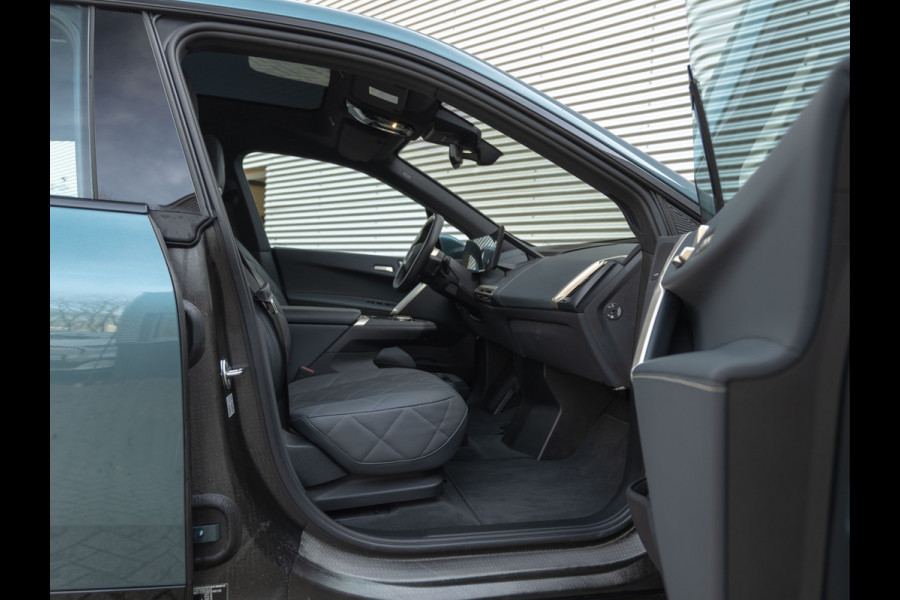 BMW iX xDrive40 - Sportpakket - Pano - Harman Kardon - Stoelventilatie - Driving Ass Prof