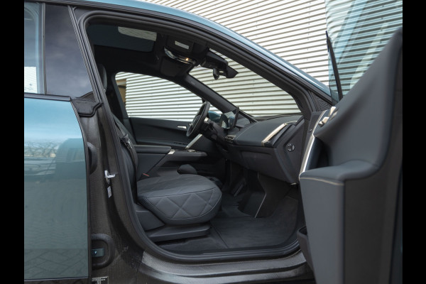 BMW iX xDrive40 - Sportpakket - Pano - Harman Kardon - Stoelventilatie - Driving Ass Prof
